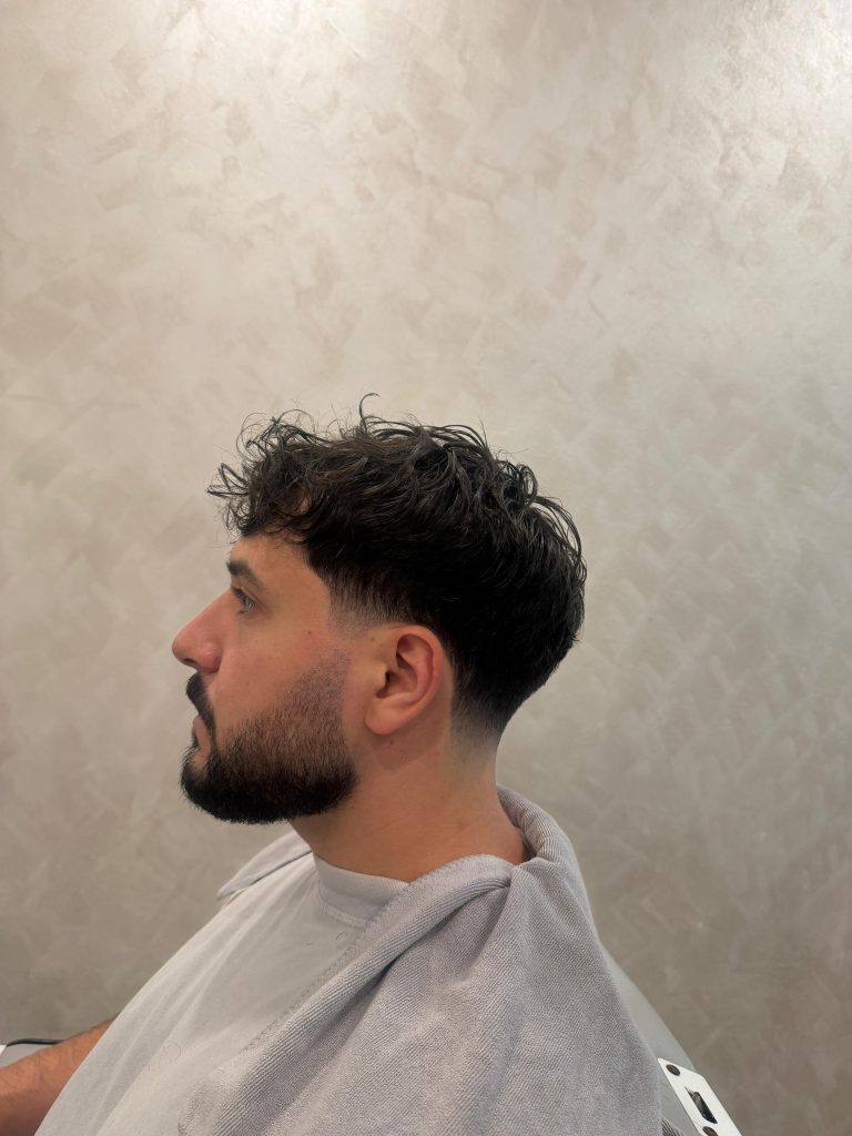 ✂️ Men’s Textured Crop + Low Fade + Beard Trim – Clean, Modern Structure after