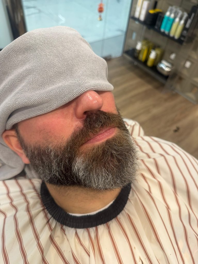 ✂️ Premium Beard Sculpt Transformation – Sharper Lines, Stronger Structure before