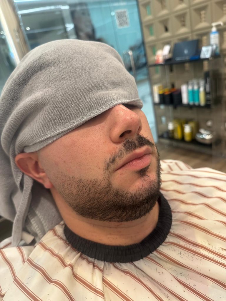 ✂️ Beard Trim Transformation – Cleaner Lines & Sharper Definition after