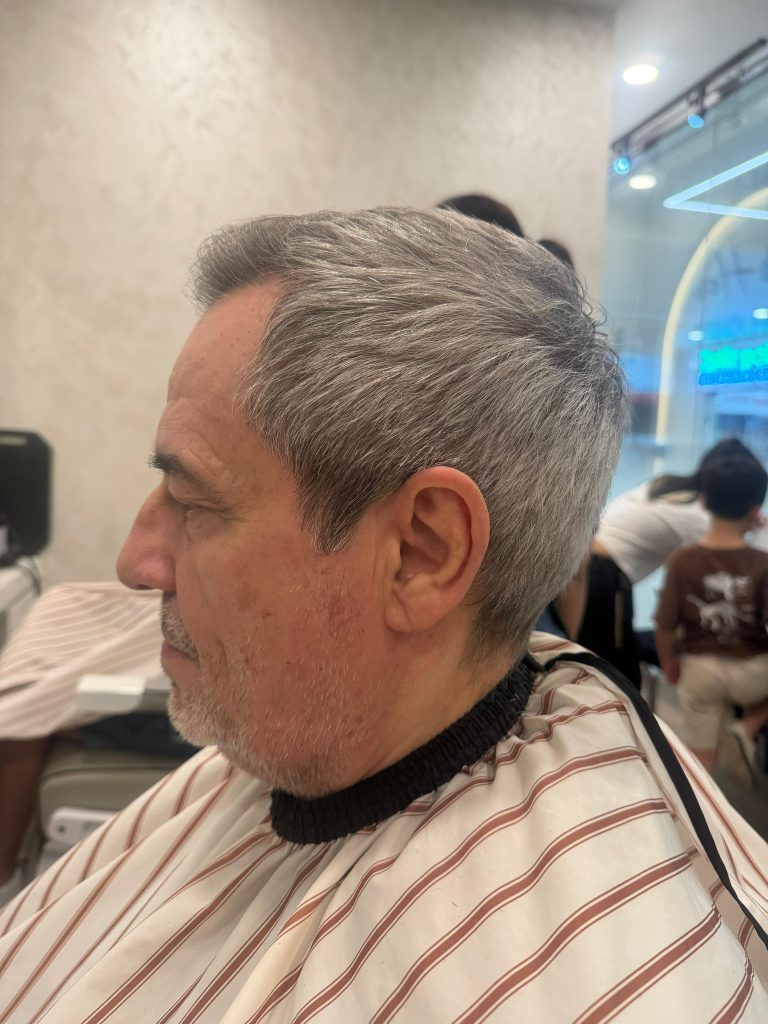 ✂️ Mature Gentleman Haircut Transformation – Clean, Sharp & Refined before