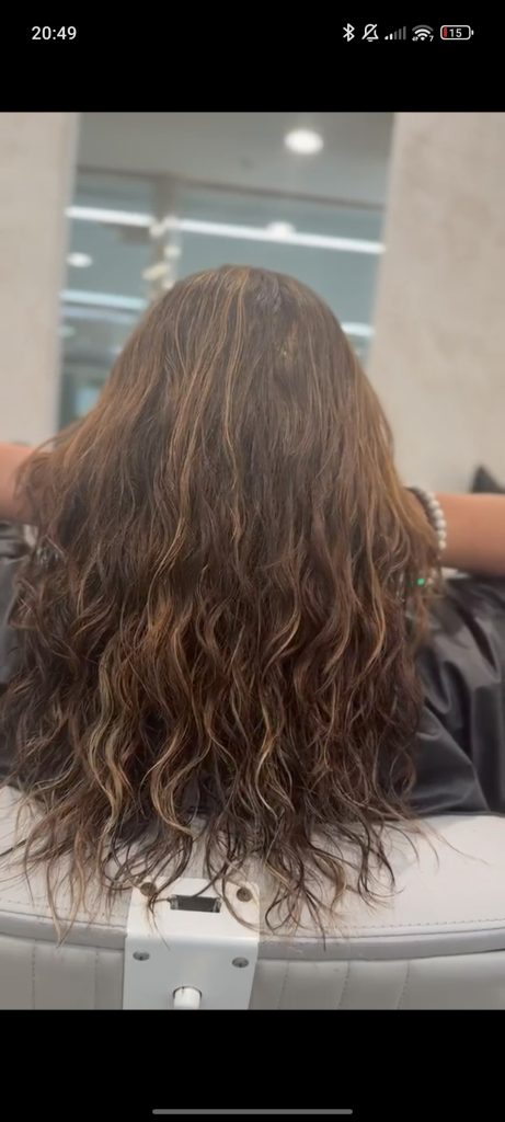 Colour Highlights in Orchard Singapore | Natural Dimension & Shine after