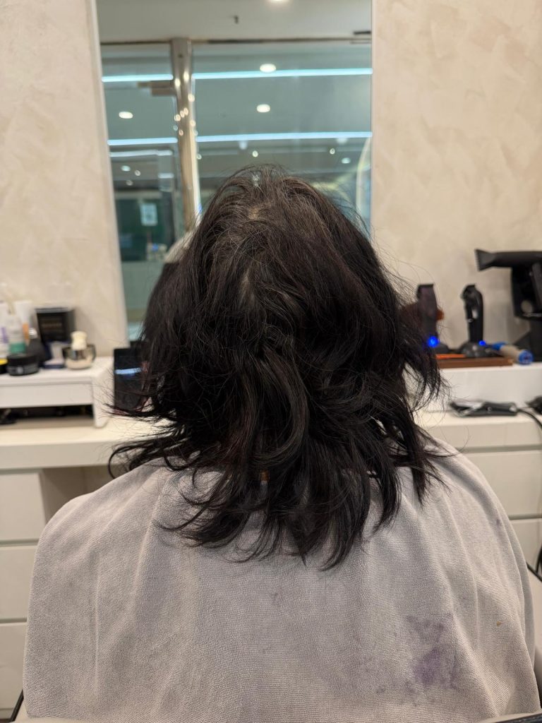 Ladies’ Layered Haircut in Orchard Singapore | Soft Layers & Fringe before