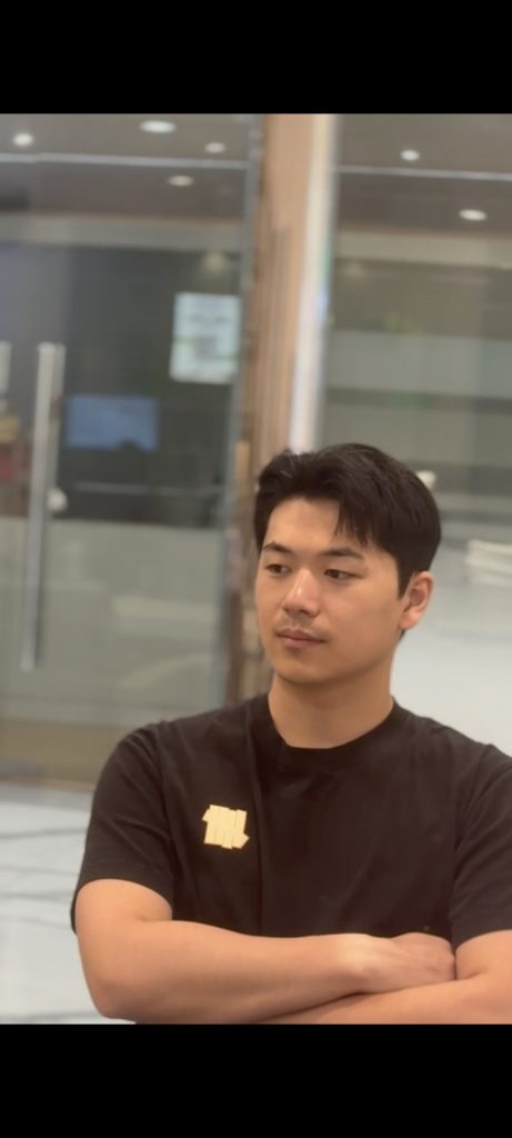 Korean-Inspired Men’s Haircut in Orchard Singapore | Clean & Modern Style after